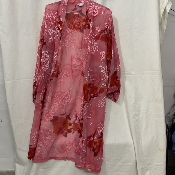 Stylish Pink Top in Size Free Size
Size Free Size 
Color Pink - Picture 2 of 3